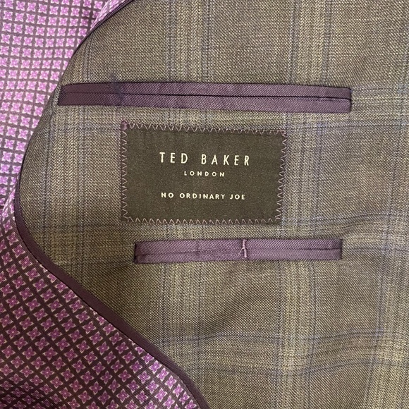 TED BAKER grey window pane suit in size 42 - Picture 6 of 14